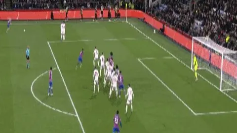 雷特吉离场引替补席激情，教练透露全场出场有隐患